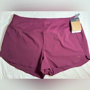 The North Face Purple Shorts Women’s Size XXL NWT Small Back Zipper Pocket